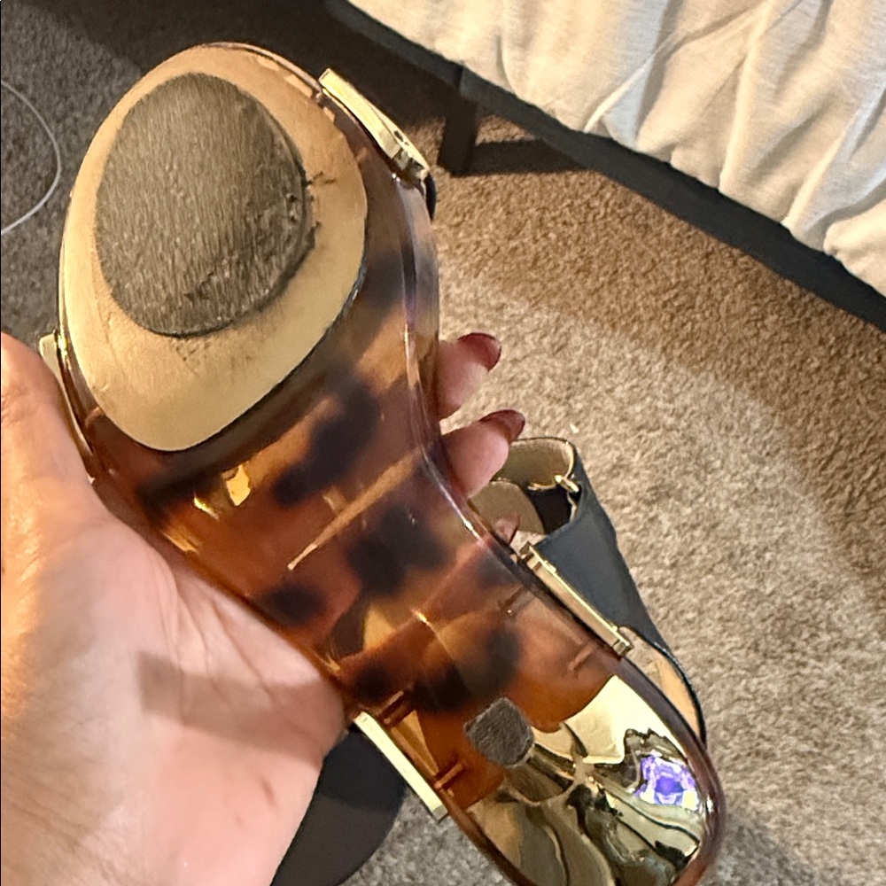 Michael Kors Black and Gold Women's Sandals - Picture 3 of 8